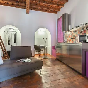 ferrara-center-apartment-x3.emilia-romagnahotels.net/