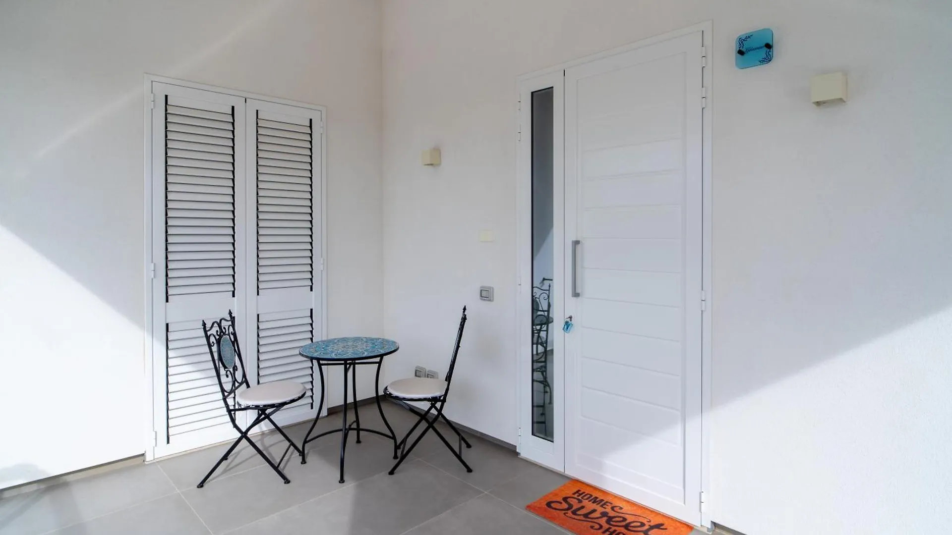 Apartment The Onames Inn Flowers Reitani Italy